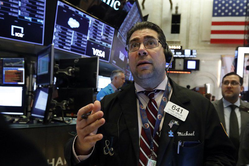 Roller-coaster week ends with bond yields, stocks sinking